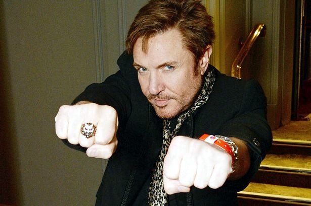 Happy Birthday to Simon Le Bon ! 