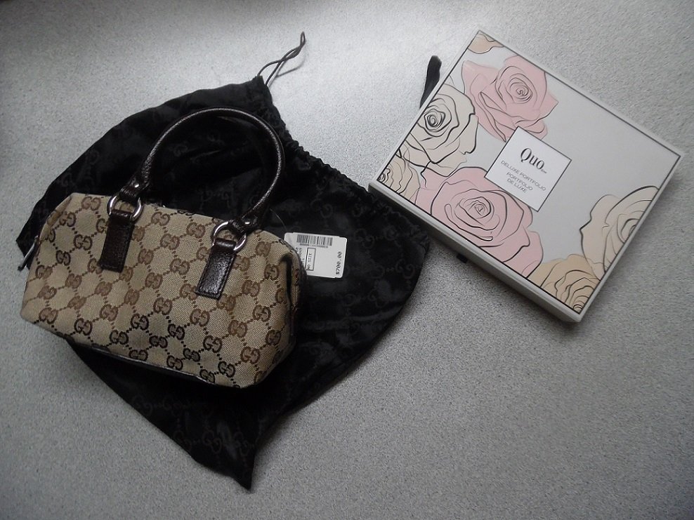 Uplift2Empower's tweet photo. GG GLam Night Set Available @ https://t.co/m6xBZiDeZc
#sales #holidayitems #holidaygift #holidaygifts #giftideas #gifts #giftsforher #makeup #makeuplover #handbags #Gucci #QuoCosmetics #Items4Sale #designer #bagsandpurses #Accessories #musthave #makeupartist #JeffreeXShane https://t.co/mXKESAASBU