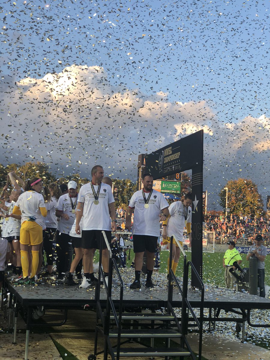 Mary-Ann Baldwin ☮️ tweet media