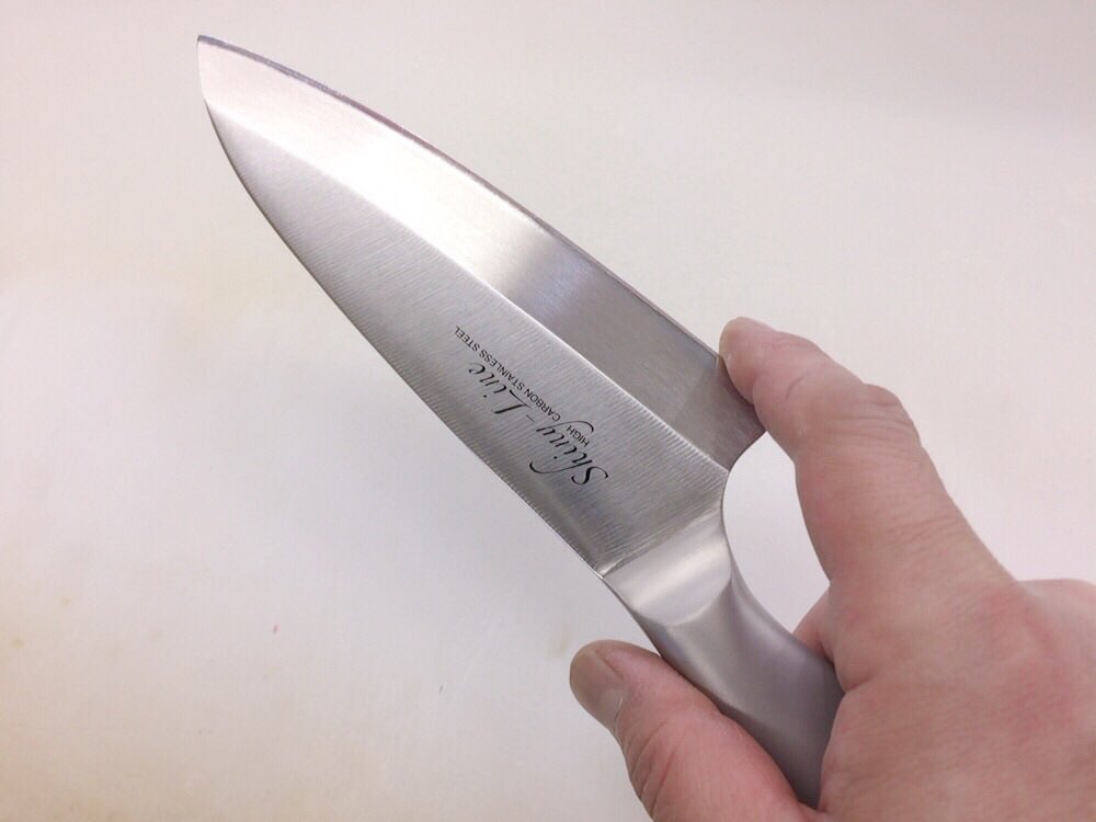 ロール発射 ニトリで買った出刃庖丁 ステンレス鋼は魚の骨に勝てるのか T Co J2bcnycsor Twitter