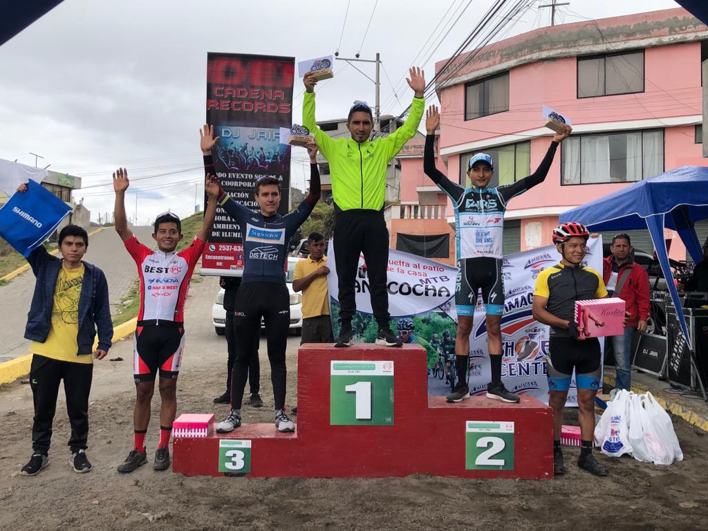 henryvelascoc's tweet photo. Otra carrera nuevo número seguimos en el podio!
-
2do lugar Yanacocha MTB
#TeamFairis #TeamSaitelEcuador #Fairis #TotheheightofyourdreamsUniandes #ComercialRoldan #JacMotorsEcuador #ZapatosVenusEc #Specialized #adidassporteyewear #ComercialMaya #msportwear https://t.co/1oEbmCGtCr