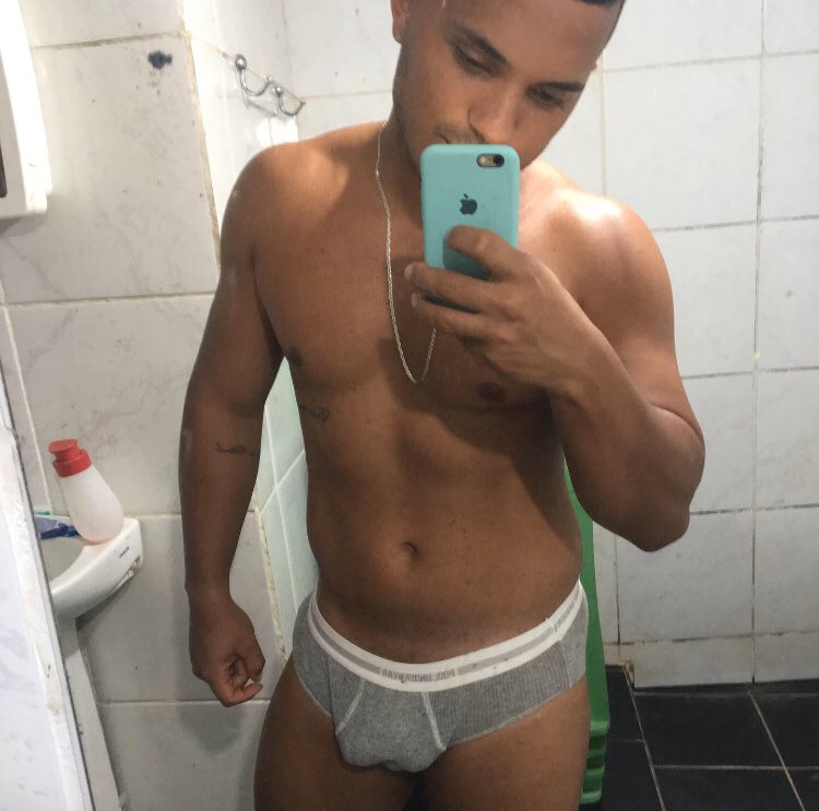 gael23gmailcom1's tweet photo. Viver https://t.co/9sPkBtiww3