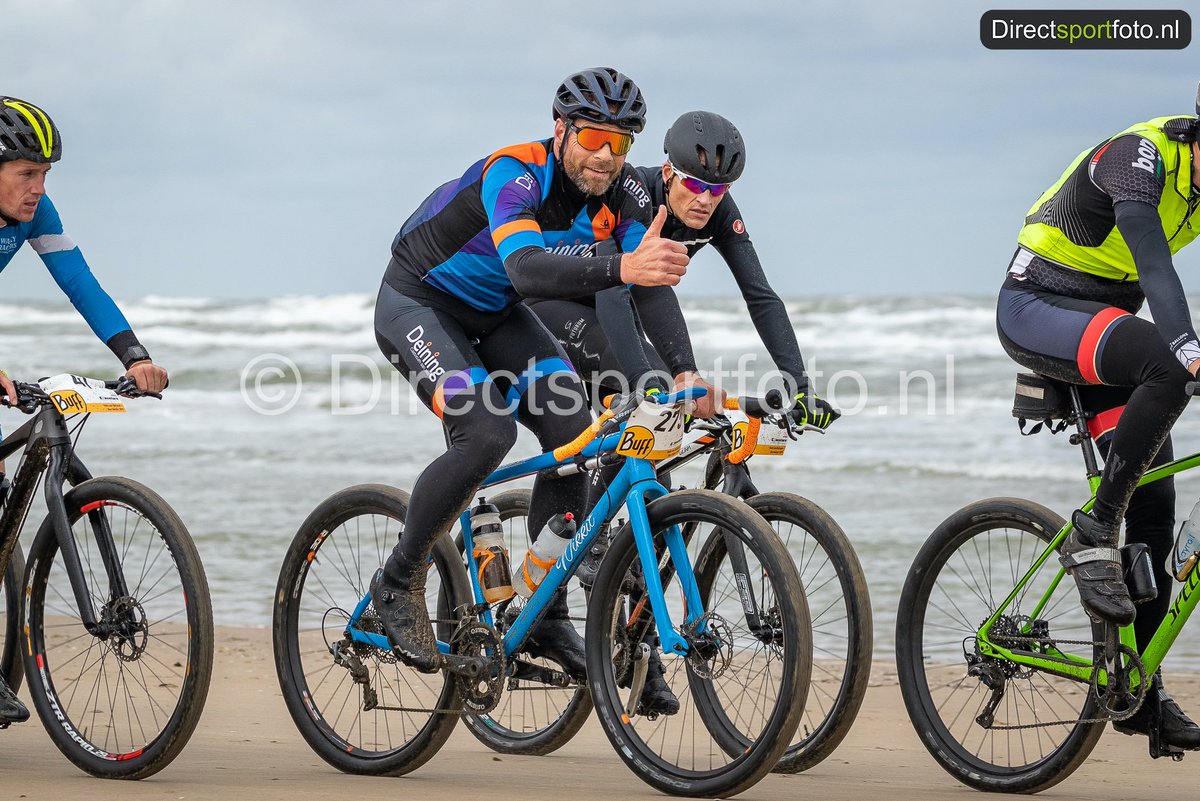 Alle foto's van Hoek van Holland - Den Helder staan online. bit.do/hvhdh 
#strandrace #beachrace #knwu <a href="/Exventuresports/">Exventure</a> #beachbike #beachbiken #strandracen