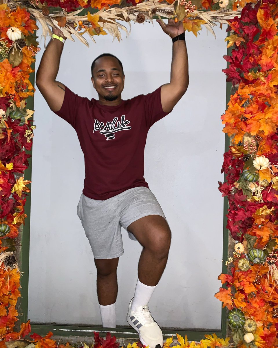 MrBAAD's tweet photo. Iβll make you fall for me during this season.
Itβs autumn-atic πππ
#BAADlife #BlackBoyJoy #HotBoyFall #BeenAHotBoy #ICanBeYourPumpkinSpiceEverything https://t.co/cg3Nn5g6xt