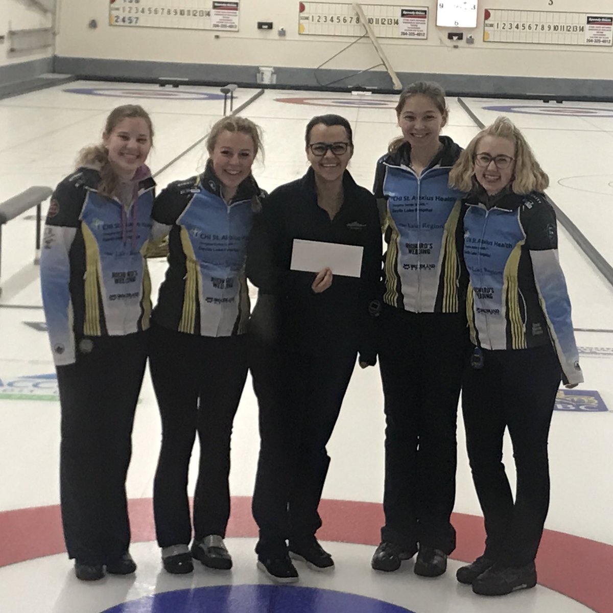 team_kitchens's tweet photo. Had a great weekend at the Quality Inn Winkler Junior Spiel! @WinklerJCurling Thank you!🥌 https://t.co/n1aP4nCqCH