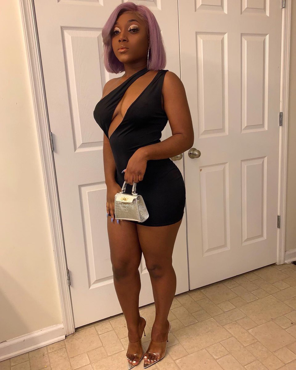 Ayeee_Gracie's tweet photo. homecoming twenty-nineteen🤩✨ #IHCB #GHOE https://t.co/CMFvSwJXO6