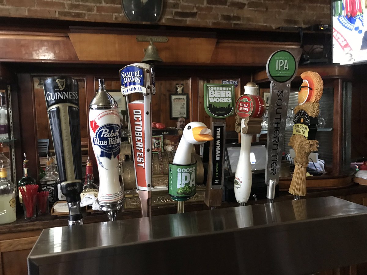 CleanBeerWNY's tweet photo. We stopped in at @eddiebradysbar and Mooney’s on Main today to clean the lines.  Stop in to enjoy a delicious pint! 🍻 #cleanbeerwny https://t.co/VzJxjl2gHb