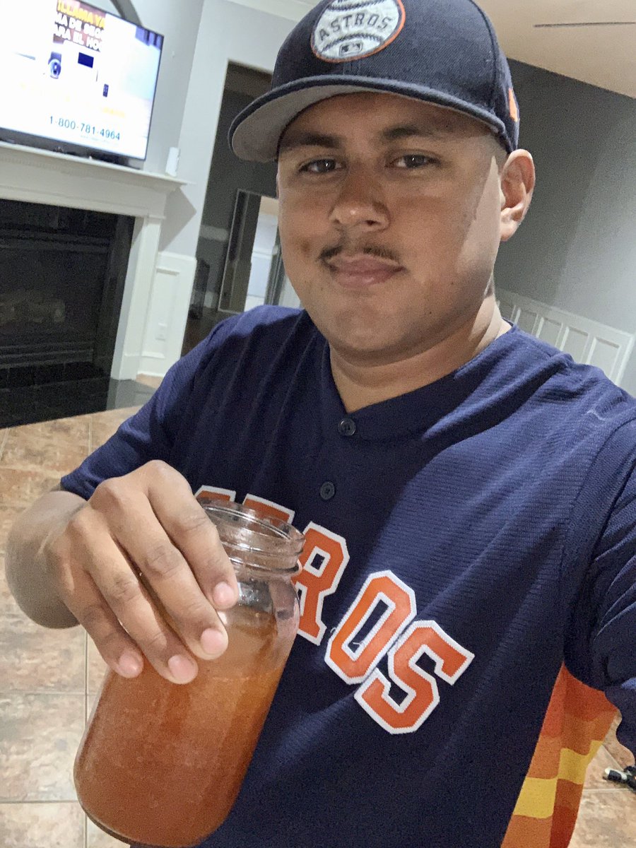 IsidoroCastille's tweet photo. Game 5 lets go STROS 💪🏽 #michebombermix 💣🔥 https://t.co/4Z1Xv0c8pK