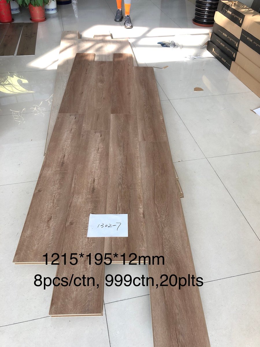 floortree1's tweet photo. Engineered Hardwood Flooring in stock on sale!~2
#floortree #engineeredhardwood #spcflooring

https://t.co/r68FOah6fl https://t.co/kfpFuZpiN3