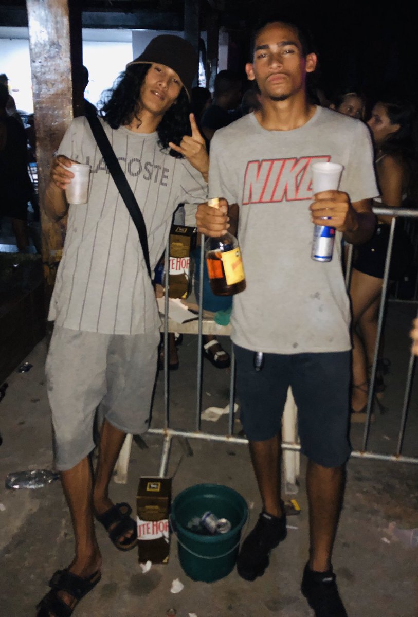 Anderson_Oliive's tweet photo. Sempre junto 🙅🏾‍♂️❤️🥃 https://t.co/8LI9GtS6ED