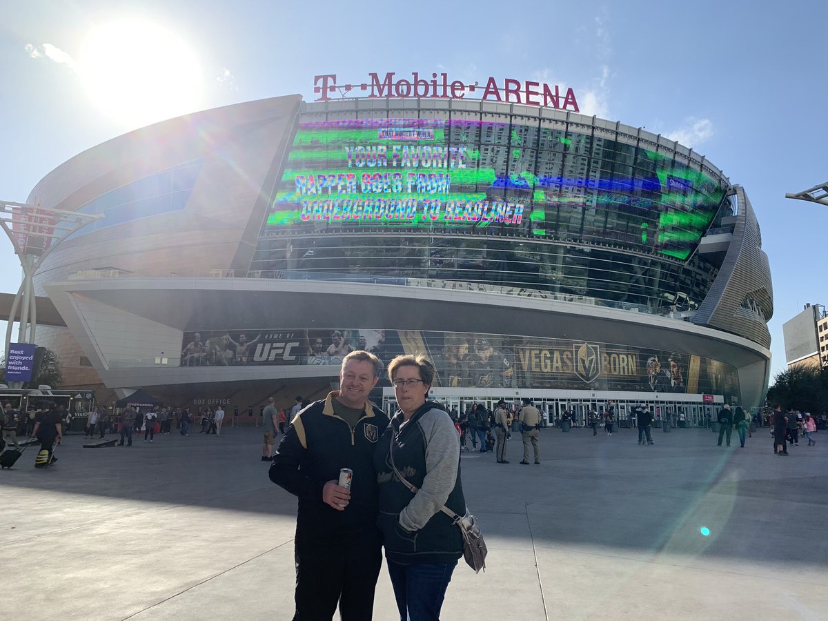 SG4_'s tweet photo. #vegasborn https://t.co/SvgN6hRoPe