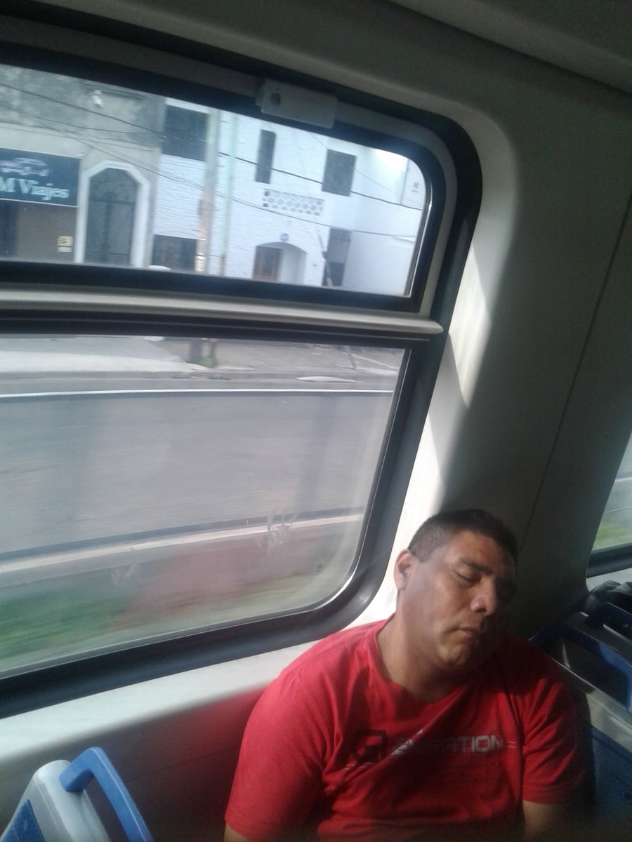 Sabado_Negro's tweet photo. @sylvyala El fenecio de una #quilmes3/4 https://t.co/sRfUubH0t2
