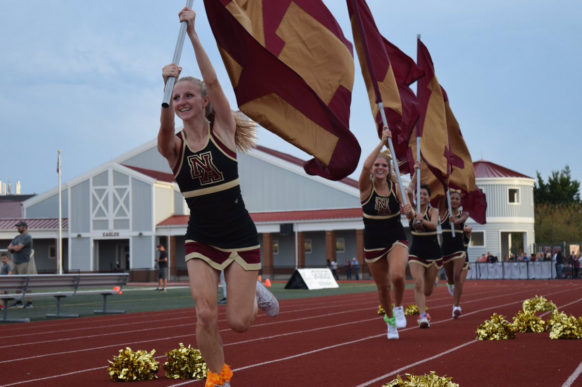 nahs_cheer's tweet photo. 📣senior highlight📣: Jade Roberts! 
Jade brings the burst of energy on Friday nights!! She has a contagious smile, loud voice, and amazing jumps! Jade enjoys helping the youth cheerleaders, and coached them this season! She has been cheering at NA for 5 years! 💛💛 https://t.co/nyOpaPIbiL