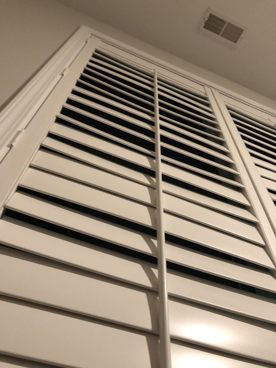 bahfaircloth's tweet photo. #HomeDepot #SpringWindowFashion #GraberBlinds #ViewpointWindowWorks Still waiting after 7 months for new shutters without warped slats. Horrible experience with customer service and quality. Don’t order from #HomeDepot https://t.co/VKqGYr6O0Z