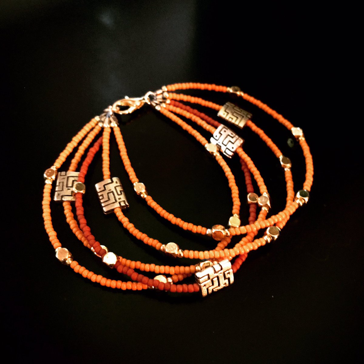 ROX Apricot and Terra Cotta Miyuki Seed Bead Bracelet 7.5” $40 Find it at Art Attack! 11/1-3 Northrup King Building #166 #roxmplsjewelry #roxjewelrympls #roxmplsdesigns #artattack2019 #northrupkingbuilding #nemaa #nemplsartsdistrict #design #jewelry #holidayshopping #giftsforher