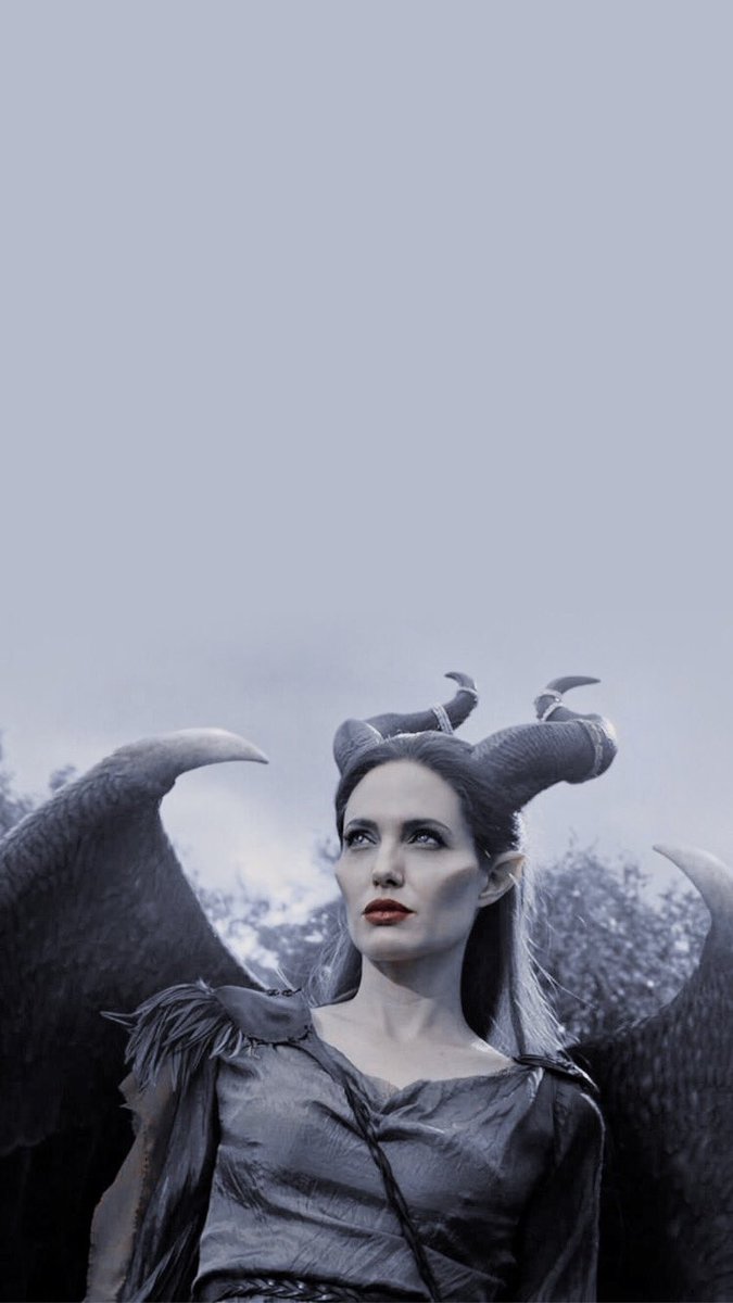 MlLFH0S's tweet photo. So i made some #Maleficent lockscreen. Feel free to save it lol https://t.co/M8bkkPG6Hg