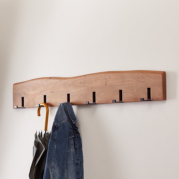 CrateBarrelMX's tweet image. Es #LayeringSeason, por lo que el perchero Yukón es ideal para los abrigos de toda tu familia.

*Para más información, visita tu tienda más cercana.