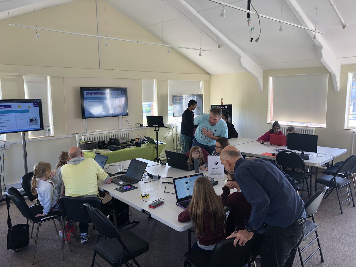 tnmoc_coderdojo's tweet image. Yesterday at the Dojo we wrote programs on the SenseHat using Python that we submitted to be sent up to the ISS! Thank you to all our ninja’s, parents and mentors, a great morning of fun 🚀 and thanks to @tnmoc for hosting us 👍