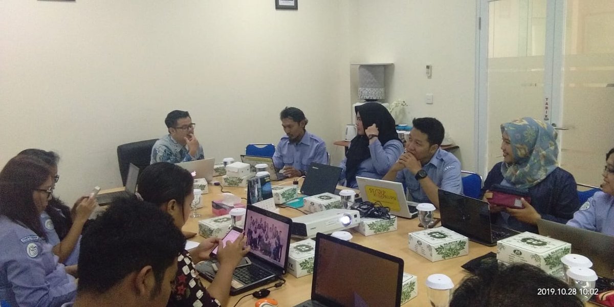 bpmkp_buleleng's tweet photo. Perhitungan nilai Aset Tak Berwujud (ATB) berupa Paten dan penyusunan Penetapan Status Penggunaan BMN lingkup BRSDM KP yang dihadiri oleh salah satu pegawai BBRBLPP di LRPT Benoa Bali @brsdm_kp @sjariefwidjaja @Riset_Denpasar https://t.co/VA6YouhpHC