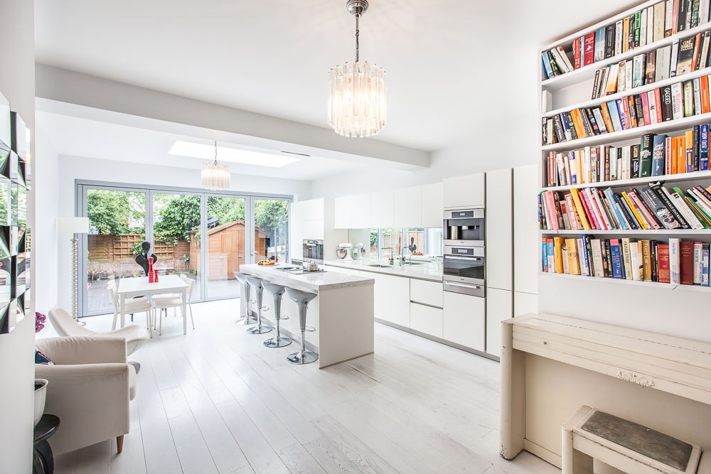 dontmoveextend's tweet photo. Looking for some #MondayMotivaton? Check out these beautiful interiors pictures from projects we've completed.

https://t.co/cLhFL8JWH1
#DontMoveExtend https://t.co/O2pLgqJA0A