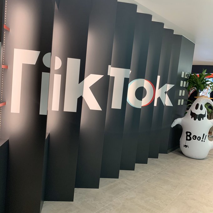 Twitterのコスプレ画像4