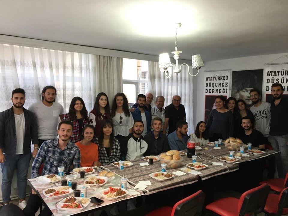 GÜÇLÜ GENÇLİK GÜÇLÜ ADD
@umutaktass37 <a href="/add_genelmerkez/">Atatürkçü Düşünce Derneği</a>