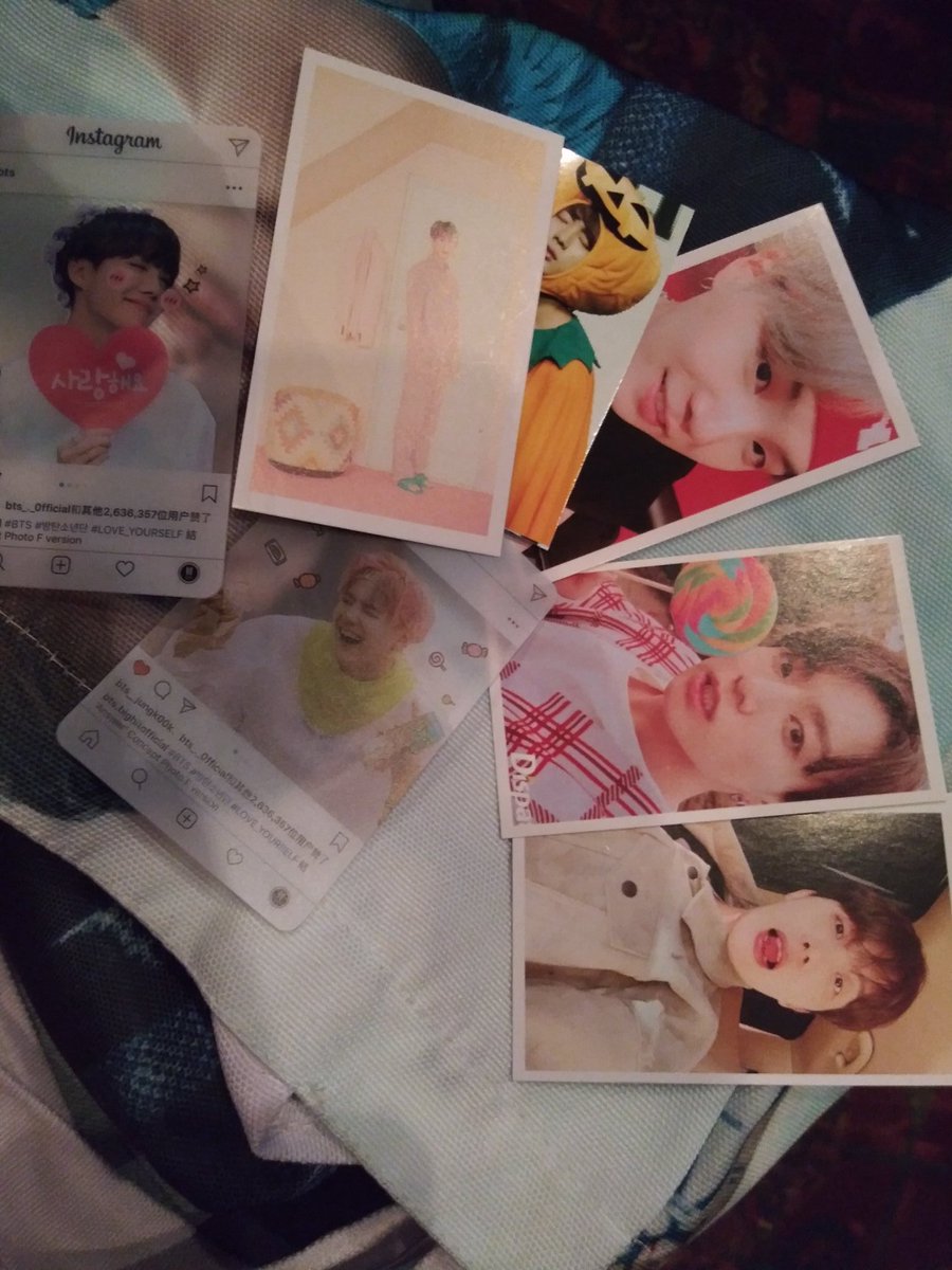 Hope91M's tweet photo. I had so much fun at the movies today! speak yourself [The Final] BTS world tour!! Seoul Live Viewing. I Love u BTS! Thanks to Army for giving out photo card and a candy bag! 💜😃😭😀 #Army #BTS #BTS_LY_SY_FINAL #family #Kpop #love @BTS_twt. #borahae #IPurpleYou https://t.co/WlaOhOFXvL