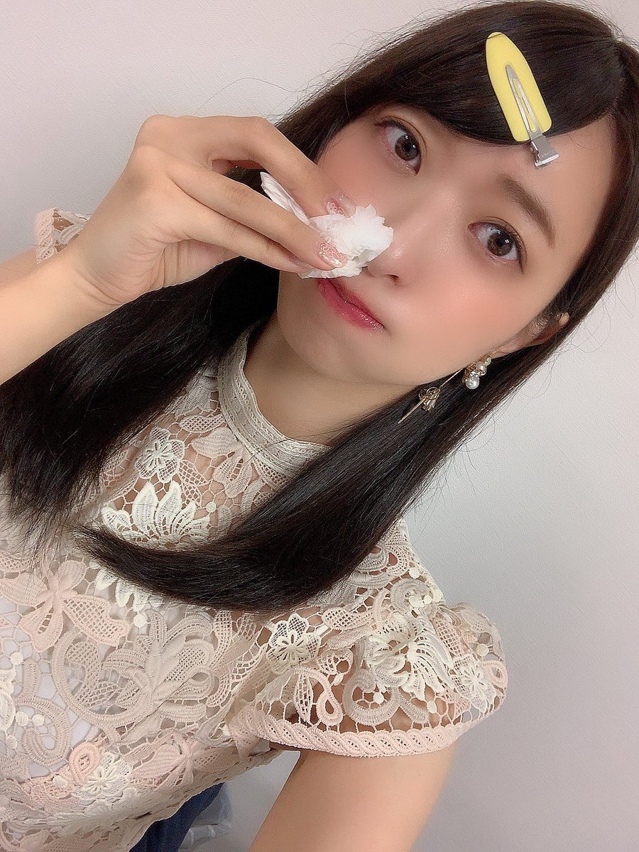 Gsg 倉持由香 Auf Twitter これからとある番組収録 鼻水ずるずるが止まらないんですけどなんかいい方法ありますかね 薬飲んでひたすら鼻かむしかない