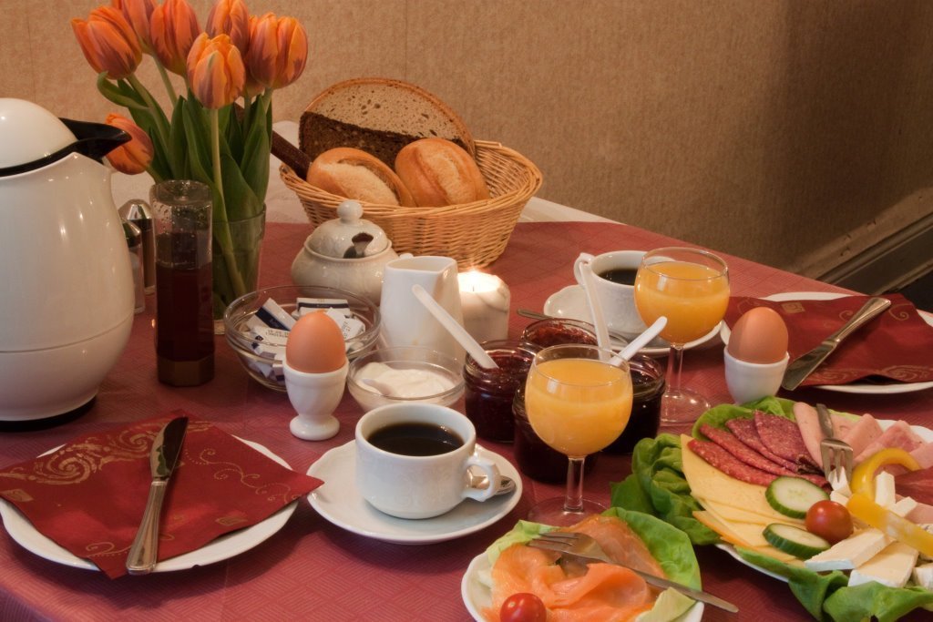 ☺️Guten Morgen meine Lieben, ich wünsche
euch einen guten Start in die neue Woche, macht
das Beste daraus, habe euch nicht vergessen