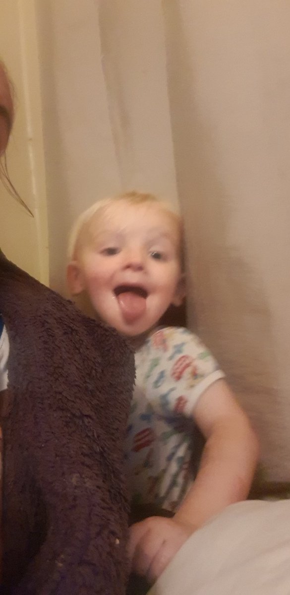 sazzleleath's tweet photo. #cheekyboy #myson #youngestof5 #leath 😍💙😍 https://t.co/G620b0MNI7