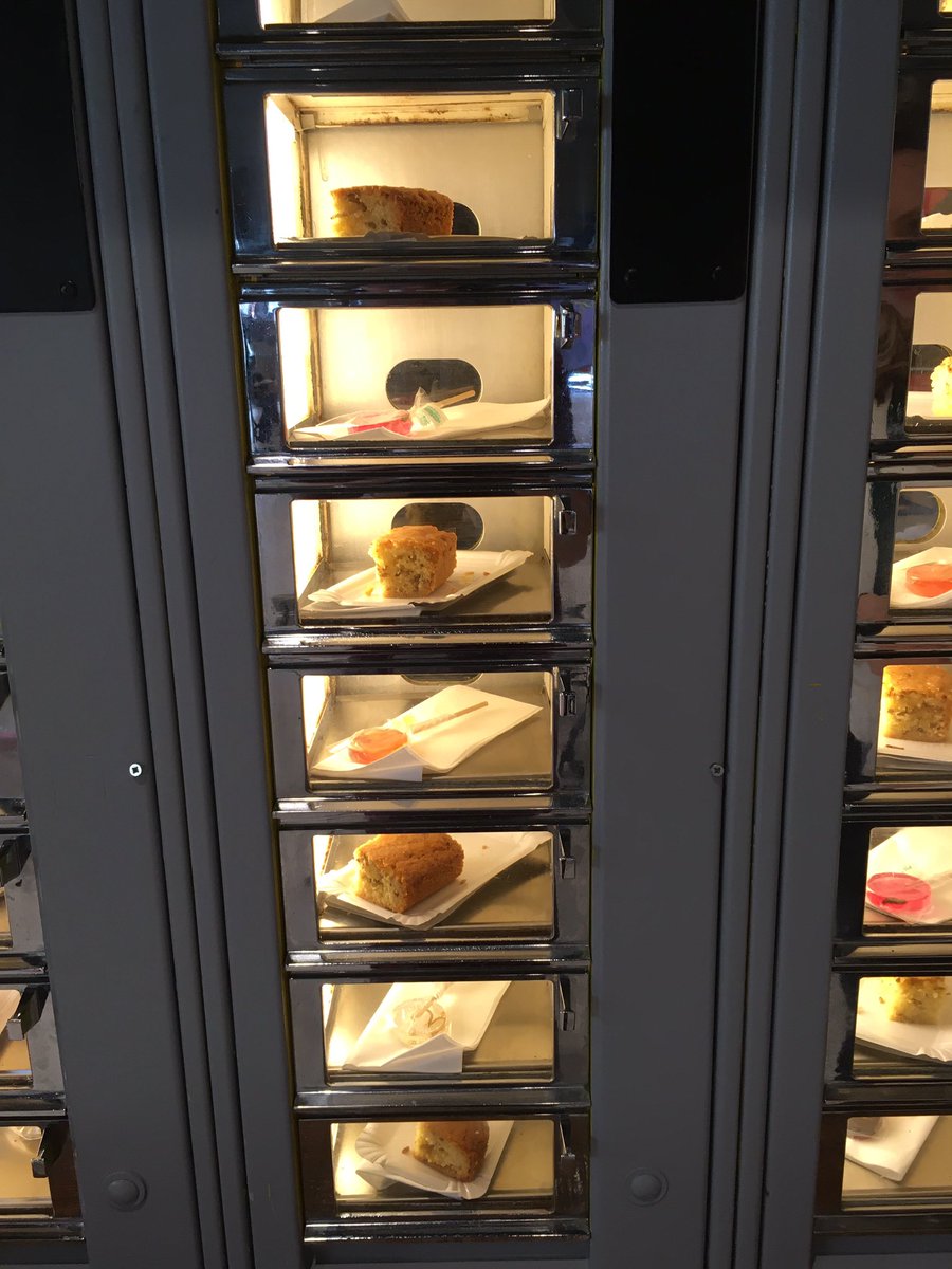 Op de #dagvandestad gaan we met bezoekers graag het gesprek aan over een gezonde voedselomgeving. Dit onder het genot van een lekkere insectensnack!