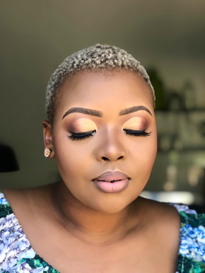Anele's tweet photo. Beat to the gods haaaaaaney #FrankieandSophiegetmarried https://t.co/o35Ku8Vewn