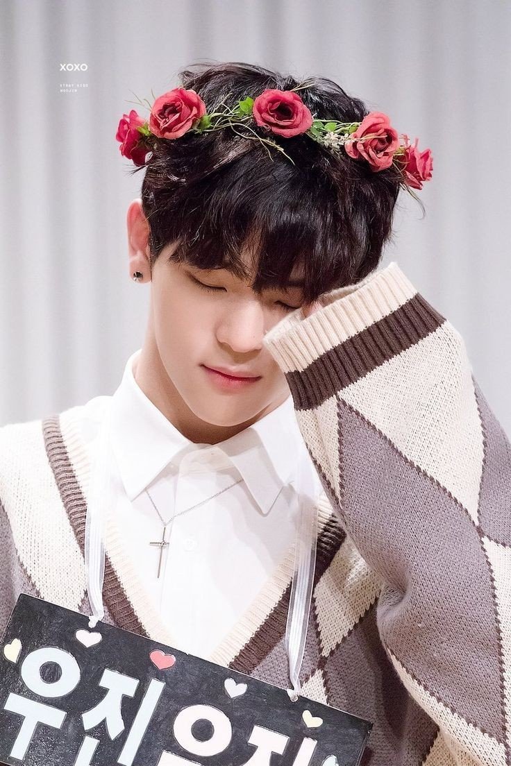 Gixrl6___'s tweet photo. #ThankYouWoojin
Ya entendí, a entendí porque Chan estaba tan mal y con los ojos llorosos todo el puto vlive, ya entendí porque ni un festejo al cumple de lee know, ya entendí porque no las actualizaciones, ahora todo tiene sentido. Te voy a extrañar mucho 💜 https://t.co/tToJ0NfHRD