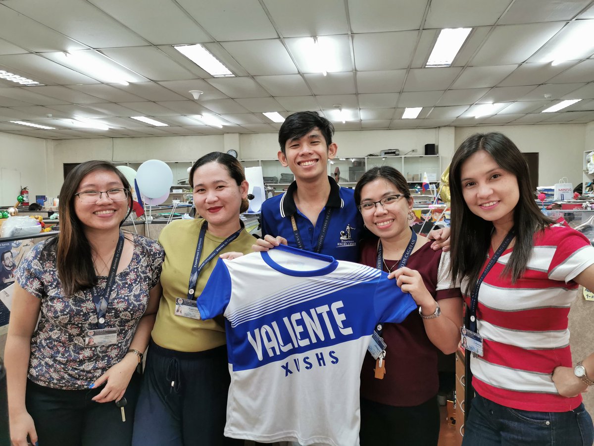 ArtMulawan's tweet photo. HARDWORK + PASSION + DEDICATION = Success

Thanks to these lovely moderators of @STEMValiente.
(insert Ma'am Floreen &amp; ma'am Lyn) 
@_BoymBoym @XIKamel @11BAYMAx @11FrClavius

#XUSHS #VALIENTE2019 #ASUL https://t.co/vkjIMrQ52c