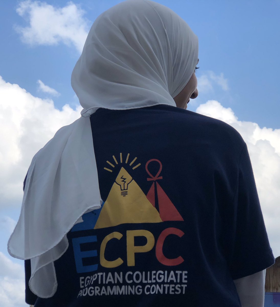 Rimtouny's tweet image. الحمد الله من اكتر الحاجات المفيدة الي ممكن اكون عملتها السنة دي اني وصلت للمكان ده 💙🌍
#ECPC❤️