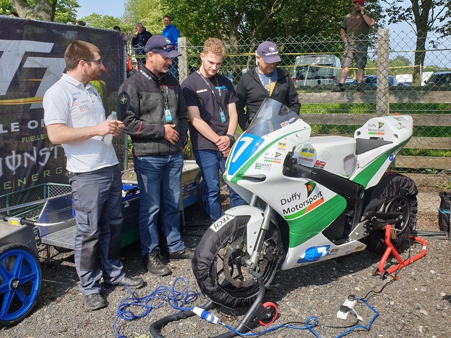 e__moto's tweet photo. It looks as though a majority of the TT Zero field was not informed before last week's breaking news that the race had been dropped for the next two years...

https://t.co/NrTIIS3vj3 https://t.co/bhtmSsCOyW