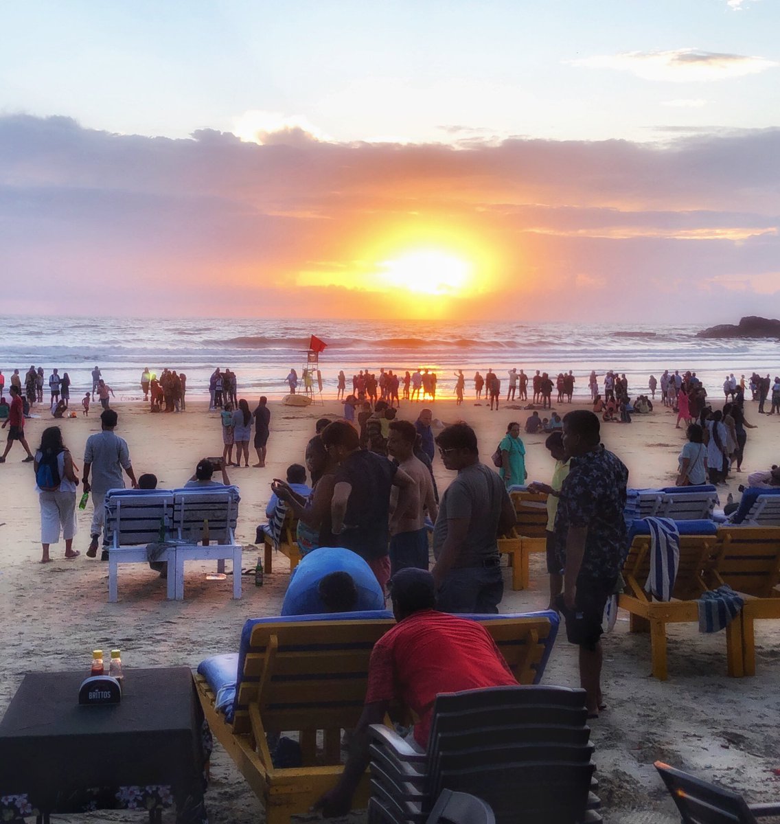 AdrianBrijbassi's tweet photo. Celebrating #Diwali2019 on Baga Beach in #Goa. The sunset steals the show during the Festival of Light. #incredibleindia #gitm2019 https://t.co/2bUlo0E42e