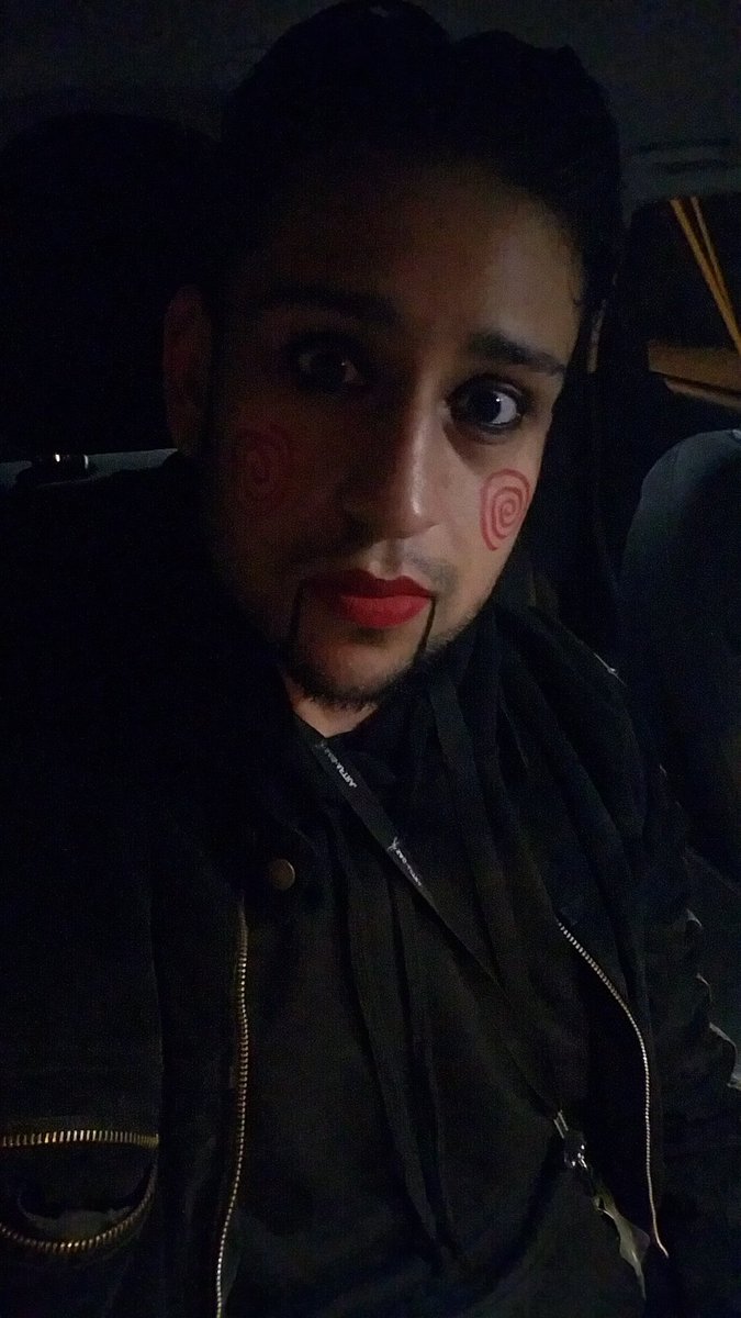 LosOnAir's tweet photo. Let #SpookySZN Begin!
#WantToPlayAGame ?
#SpookyLGBTQ #halloween #MondayMorning #grind #kidinside https://t.co/nTcUKVL9Xb
