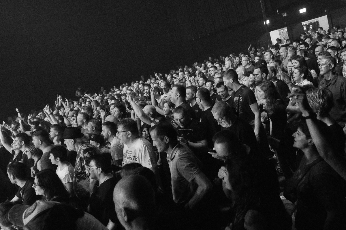 De voorverkoop pas gestart voor 3 LEGENDS of ROCK Tribute Festivals: 18/1 - Zaal Oosterhof in Lummen (B), 1/2 - Metropool in Hengelo, 28/2 - Rodenburghal in Leek. 
Meer info en tickets: ab-bookings.nl #Metallica #ACDC #Queen #gunsnroses #ironmaiden