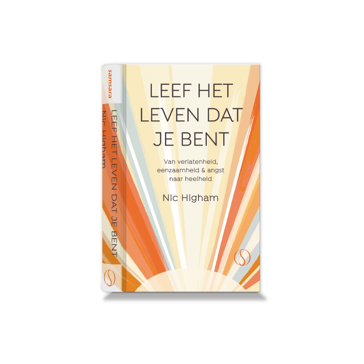 "Leef het leven dat je bent weeft psychologie, oude wijsheid en persoonlijke reflecties samen tot een samenhangend en inspirerend geheel. Ook als je geest niet alle ideeën in dit boek kan bevatten, zal je hart de waarheid ervan voelen."
– Jeff Foster
#eenzaamheid #NicHigham