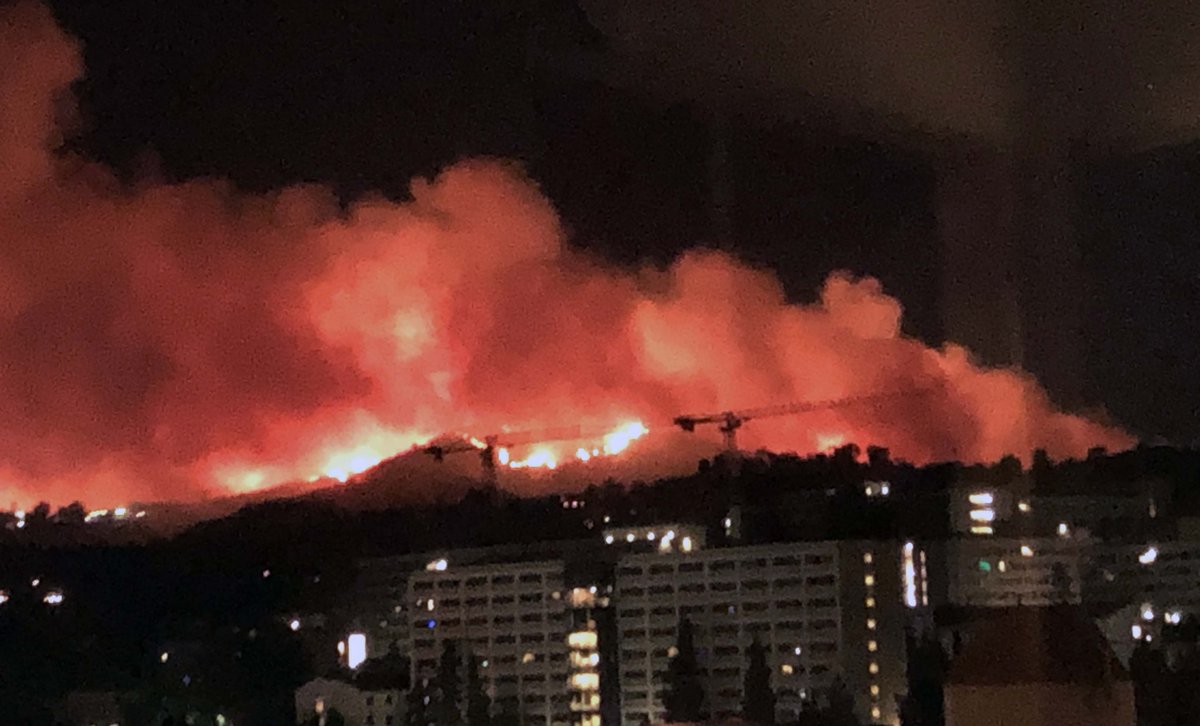 Photo: This photo of the #GettyFire was taken from Ronald Reagan UCLA Medical Center. 
Credit: Darcy G Tillia Marsh
4.nbcla.com/Q3cTBD7