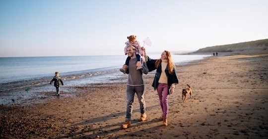 ARC_Osteopathy's tweet photo. Kids still on half term? Have you tried family fitness? Could exercising as a family be the key to health &amp; wellbeing? Did you know our Osteopaths can treat the whole family too? From the tiny babies to elderly we are here for all generations:  https://t.co/56orDkW9is https://t.co/4JZshgyxcQ