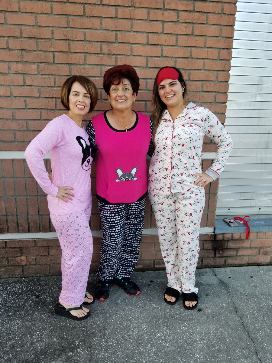Spirit week!!! Pajama day  at Leto high school!@LetoLeadership <a href="/LHS_Reciooo/">Arleene Recio</a> @LHSMcCoy <a href="/peaceteachlove/">Giselda Montenegro peaceteachlove</a> @LHSKleinTime #gofalcons!