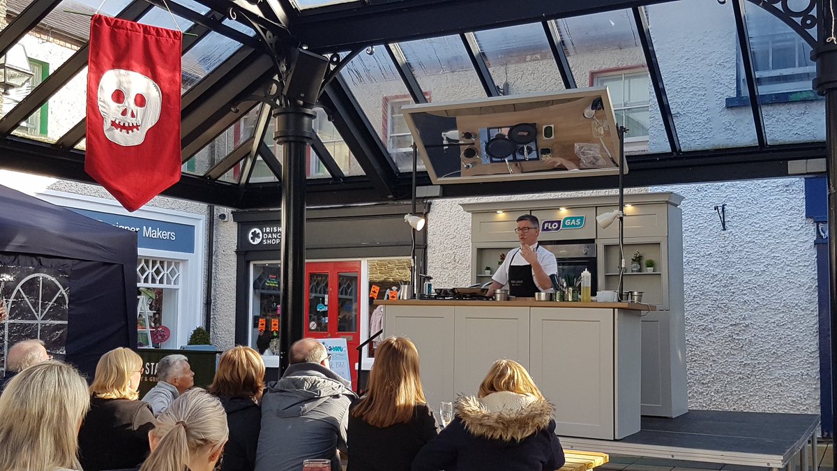 Fantastic masterclass demo <a href="/Sodaandstarch/">Soda & Starch</a> with Chris from <a href="/wine_brine/">Wine & Brine</a> delicious shortrib &amp; mouth watering  mackerel. #tastetheisland #localfood #derryhalloween