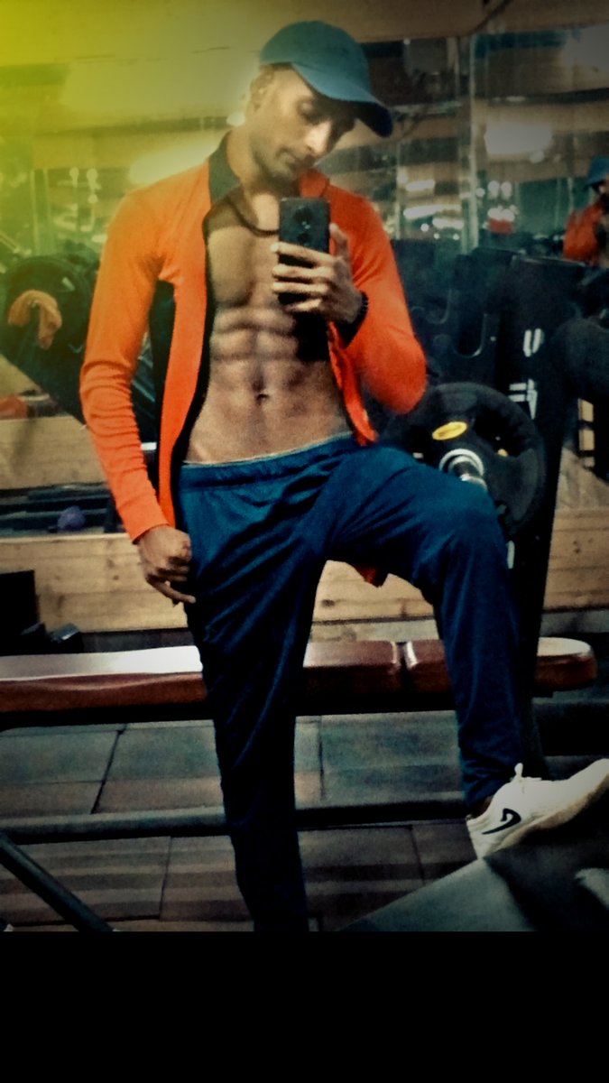 singermanish2's tweet photo. @singermanish2  @raiisonai1  @SINGERSUNNYJHA  @SRKUniverse  @fbhutto @BJP4India  @excelmovies  @daenaS  @cinemawaali  @BottomlineMedia  #prayforsurjeeth  #SaveSujith  #ISIS #AzadiMarch #Islamabad #3YearsOfADHM #MondayMotivation #ImranKhan  #gym #gymlover #love_mp #fitness #golfit https://t.co/wQCXClKGTS