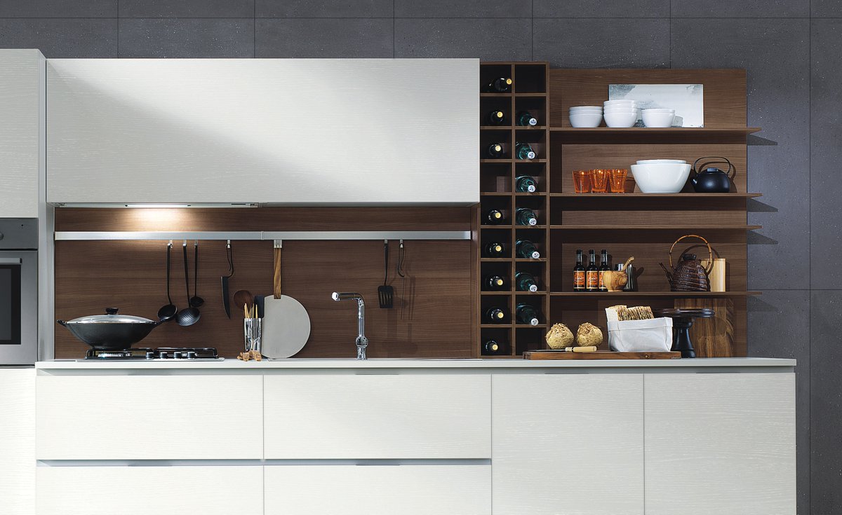 There are so many options to choose from when designing a kitchen. We can help navigate the multitude of storage options, technology, materials, and overall design. You can have the kitchen you've always wanted. #kitchendesign #nyckitchenshowroom #newyorkcity #homedesign