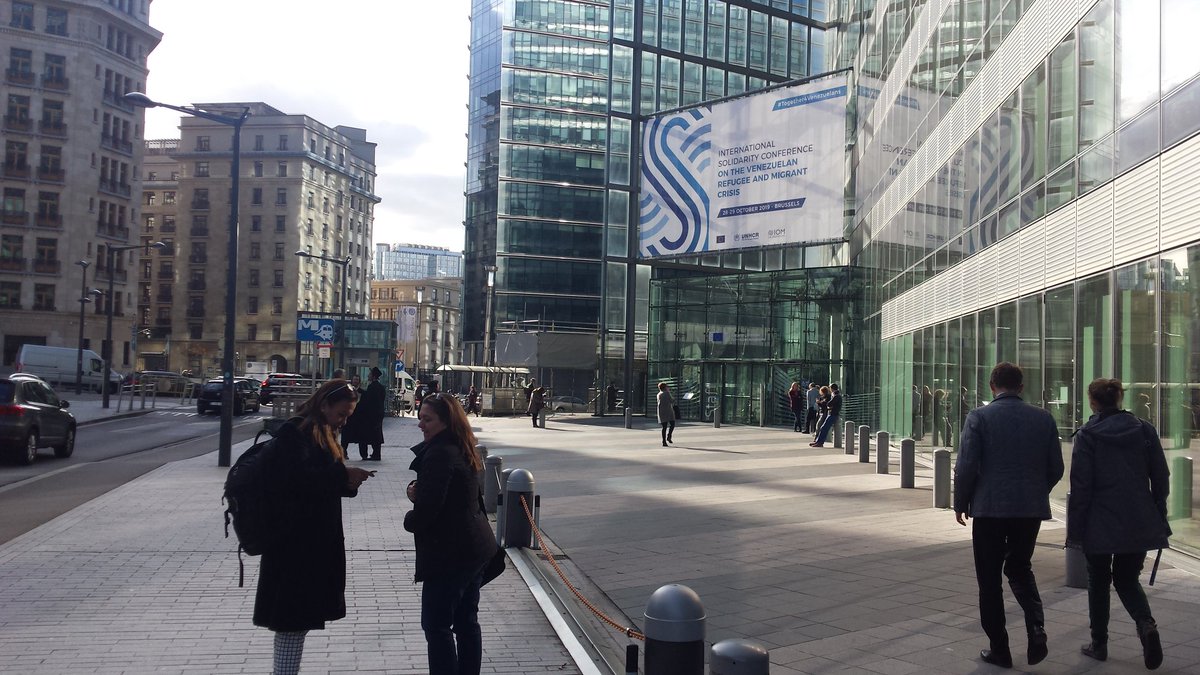 BobvDillen's tweet image. Getting ready for the int solidarity conference on the #Venezuelan #refugee and #migrant crisis @Cordaid @iamCARITAS @CaritasEuropa