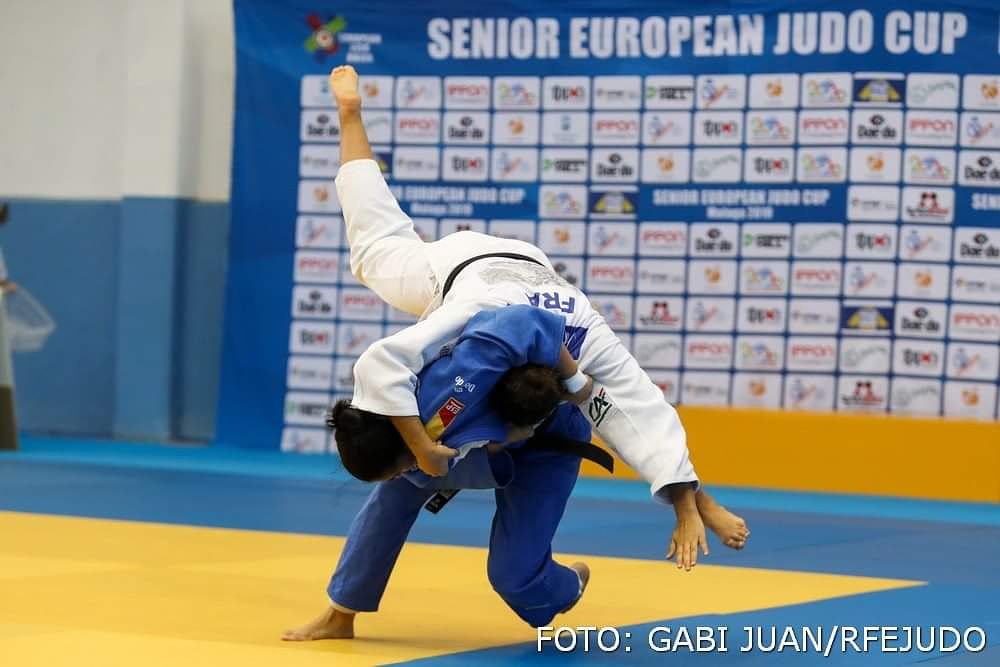 CrisCabanaP's tweet photo. Happy World Judo Day from Australia!!! 🇦🇺🗺️🌐
#WorldJudoDay #JudoEspaña #SomosJudoEspaña #JudoStabiaMérida #JudoCARMadrid #SomosDeporteExtremadura #FundaciónJyD #MarcaExtremadura #MujeresHastaLaCima #DynamixNutrición #FuelForBalanceLife #Formdepor https://t.co/sQlVkfvkiz