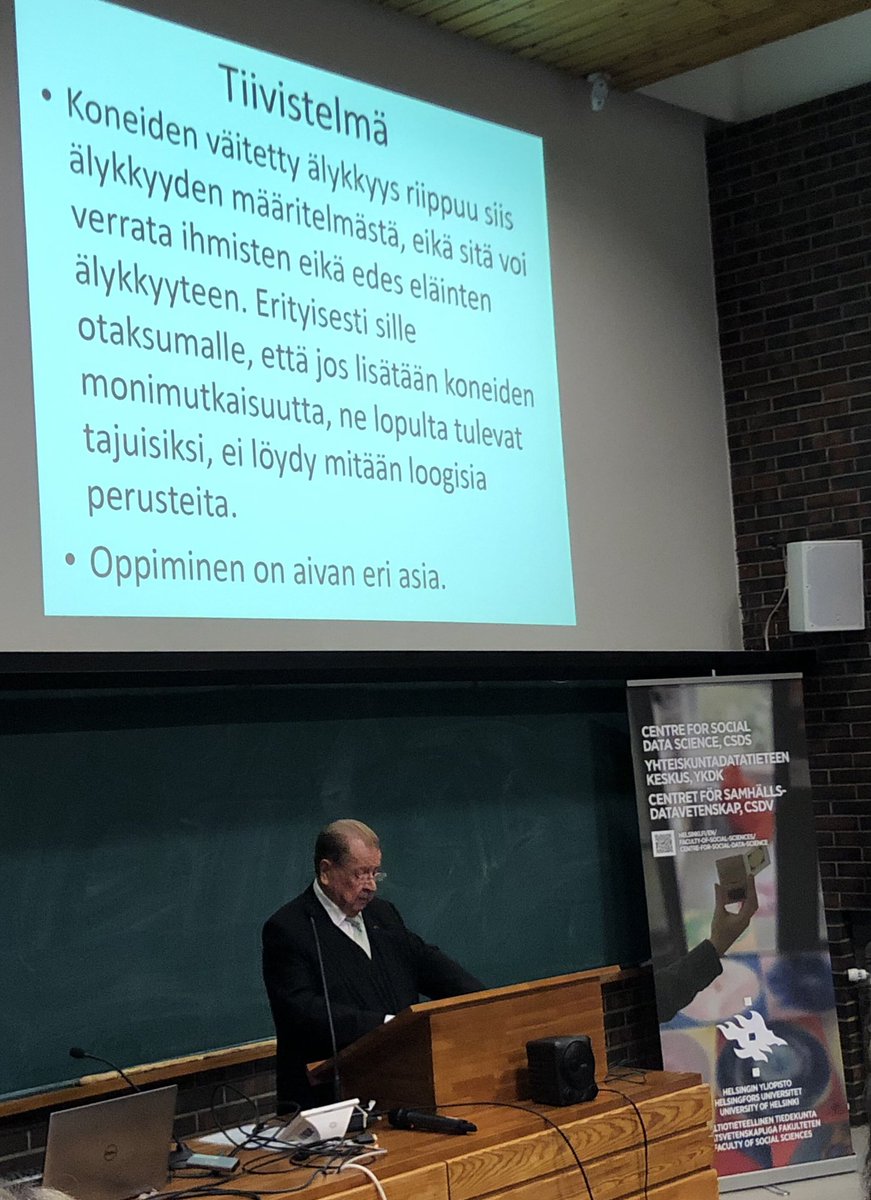 KirsiLagus's tweet photo. Akateemikko Teuvo Kohonen piti inspiroivan luennon tekoälyn historiasta ja monimuotoisuudesta yhteiskuntadatatieteiden keskuksen avajaistilaisuudessa @helsinkiuni
#CSDS #YKDK #AI https://t.co/U0cAP6nOaO