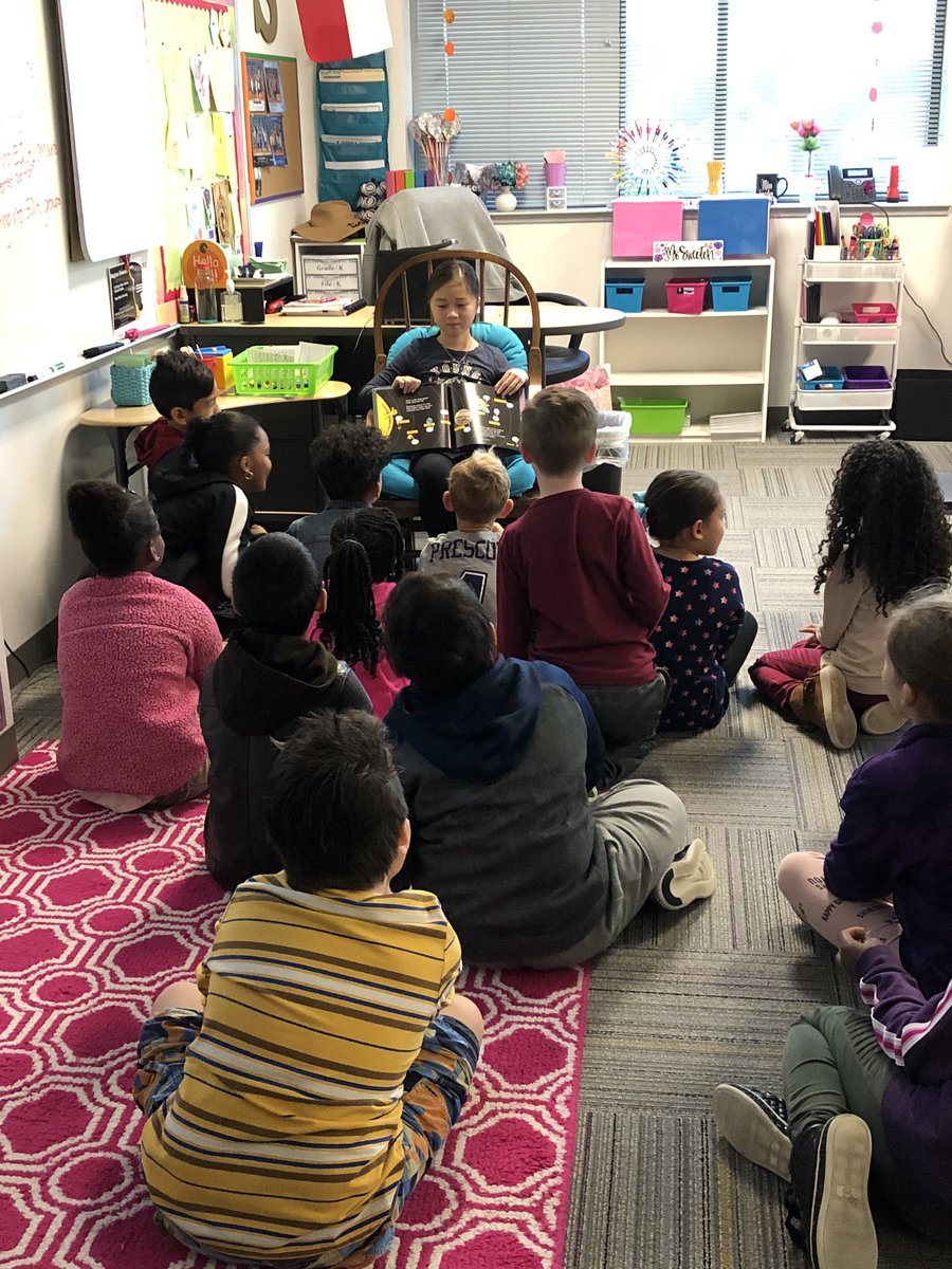 Ms_Sweeten's tweet photo. Monday morning story time with one of my former students! https://t.co/QPUUFze6hj